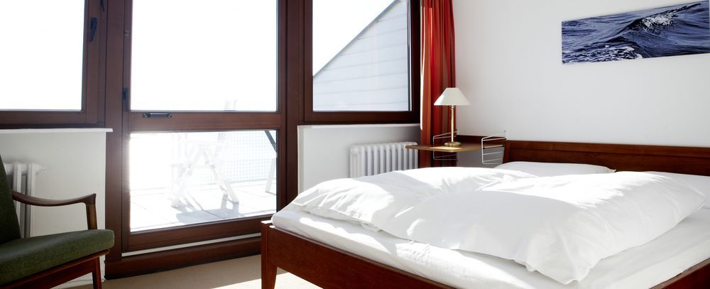 Haus Rooad Weeter Hotel Heligoland Exterior photo