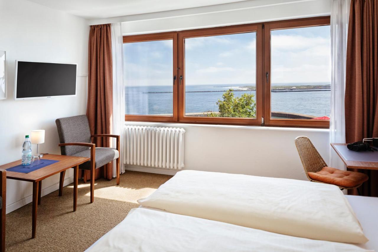 Haus Rooad Weeter Hotel Heligoland Exterior photo